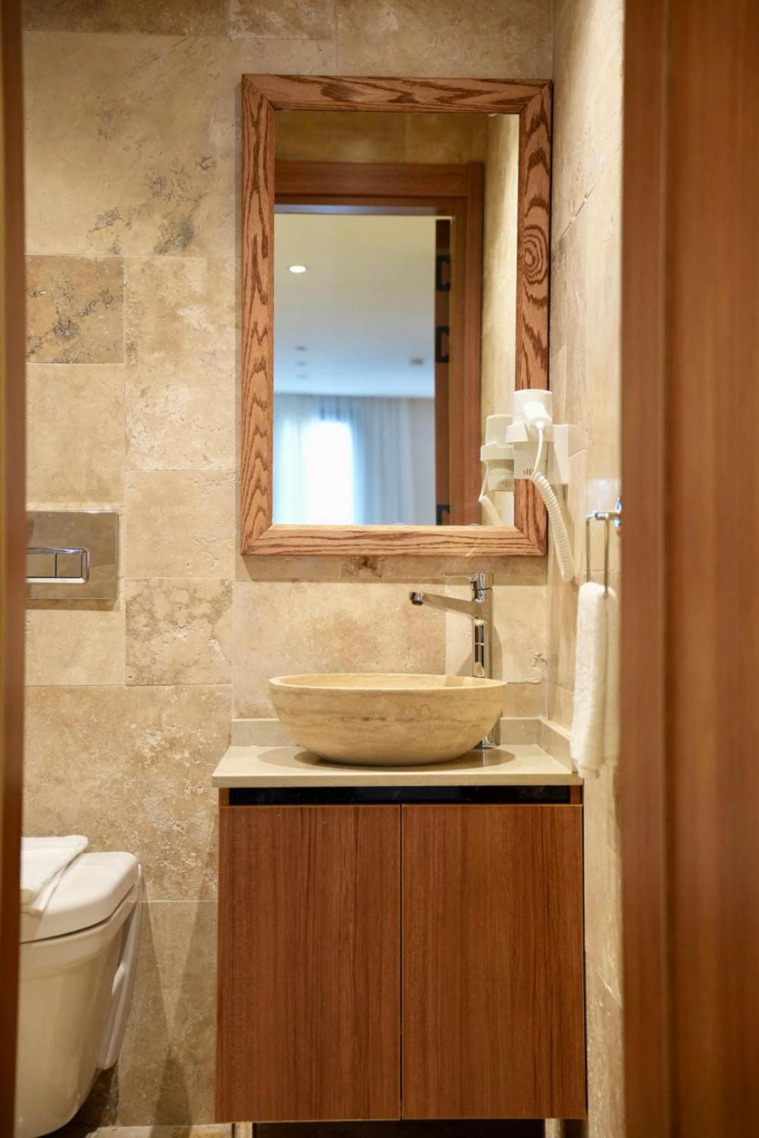 Khalkedon Aparthotel *